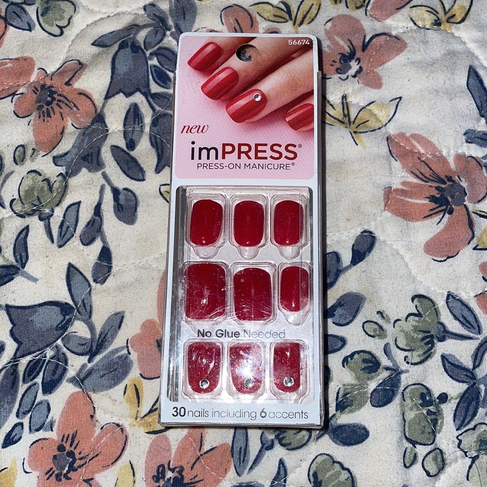 False nail bundle - Picture 5 of 12